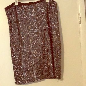 FANCY Scalloped sequins midi skirt. Sz XL